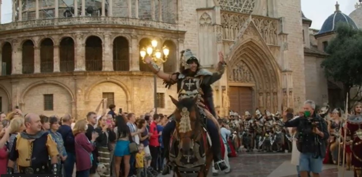Valencia vibra con la Festa alcoyana